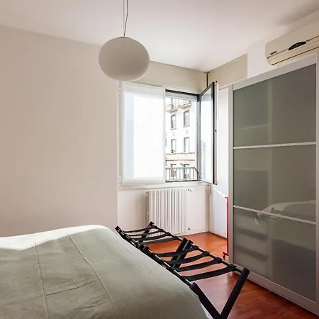 Apartmán Daniele Flat - Free Wi-fi & M4 Metro Mi