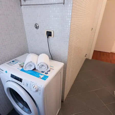 Apartmán Daniele Flat - Free Wi-fi & M4 Metro Mi *